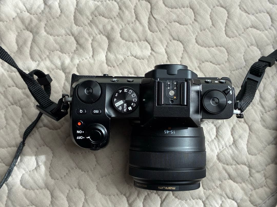 【値下げしました】美品/3月希望 FUJIFILM X-S10 ミラーレスセット