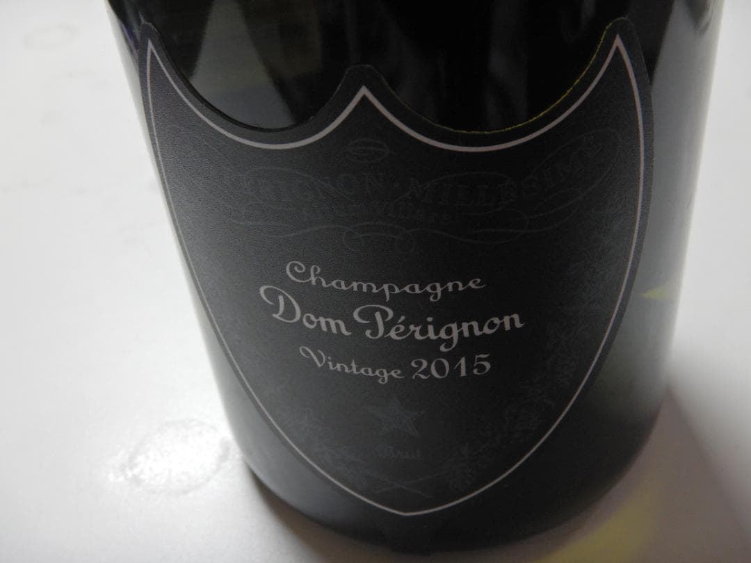 に*こ様 【未開栓】Dom Perignon ルミナス Vintage2015