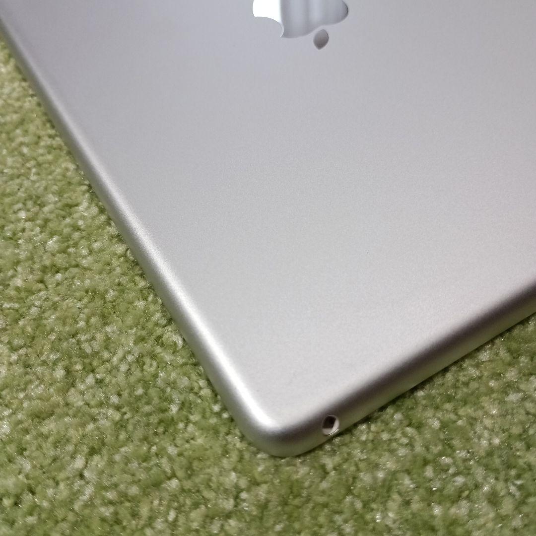 iPad 第6世代　32GB