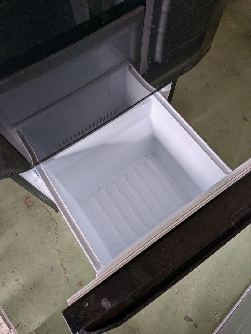 【146L 2014年製】三菱2ドア冷凍冷蔵庫 MR-P15Y-B