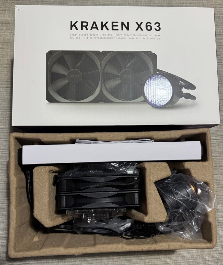 PC用ファン・クーラー KRAKEN X63
