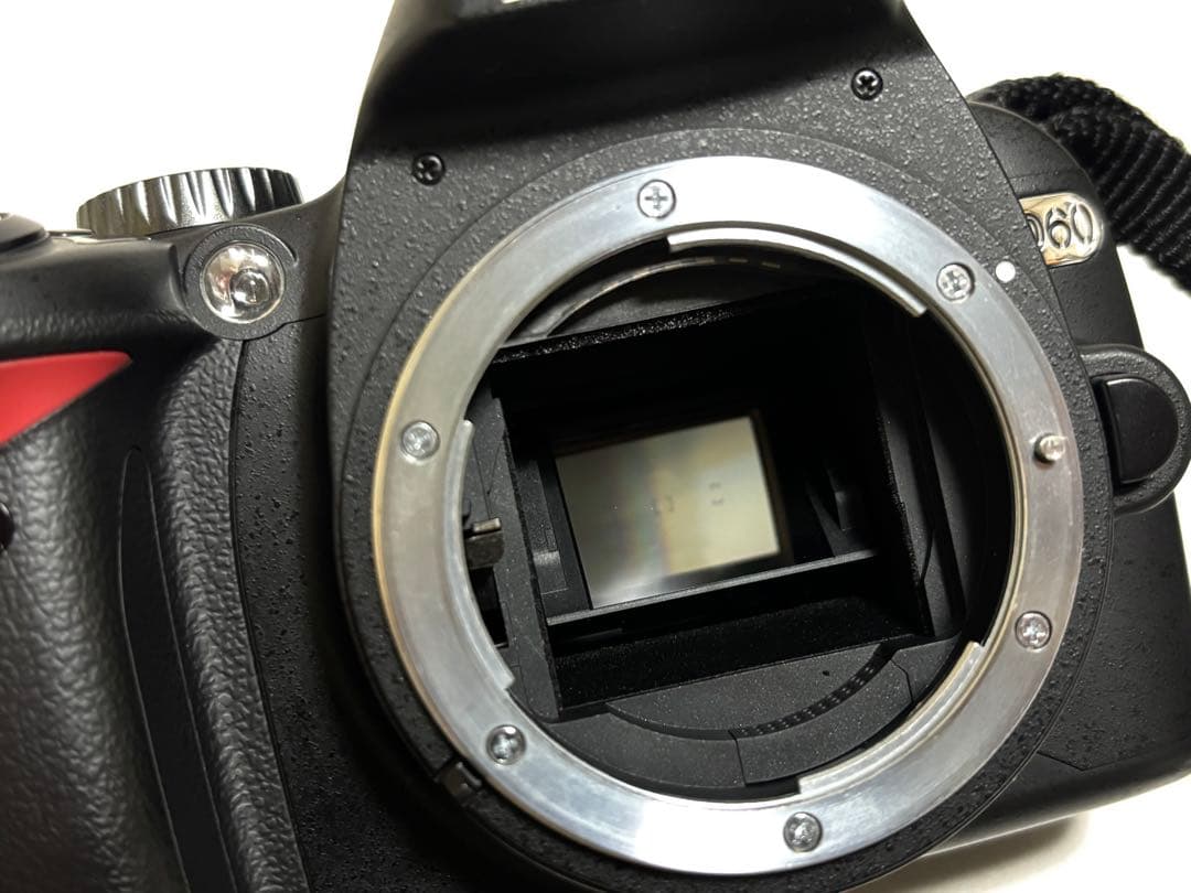 デジタル一眼レフカメラ Nikon D60 18-70mmレンズ付き