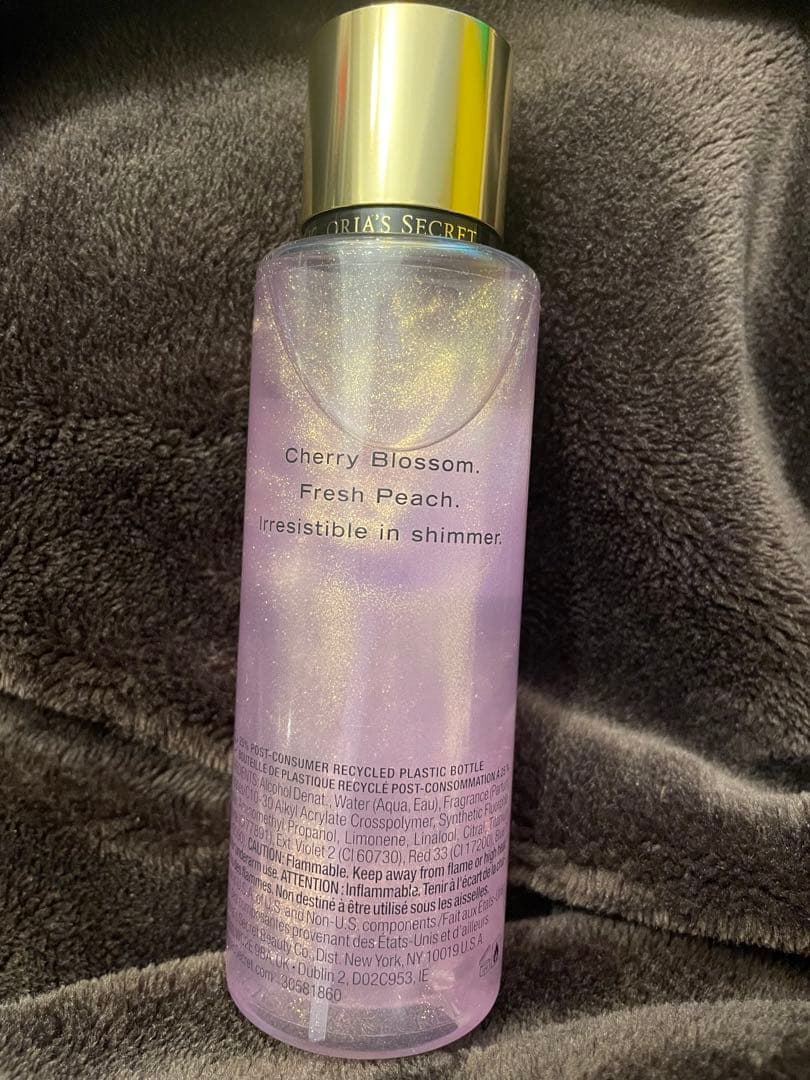 ボディローション Victoria's Secret Love Spell Shimmer