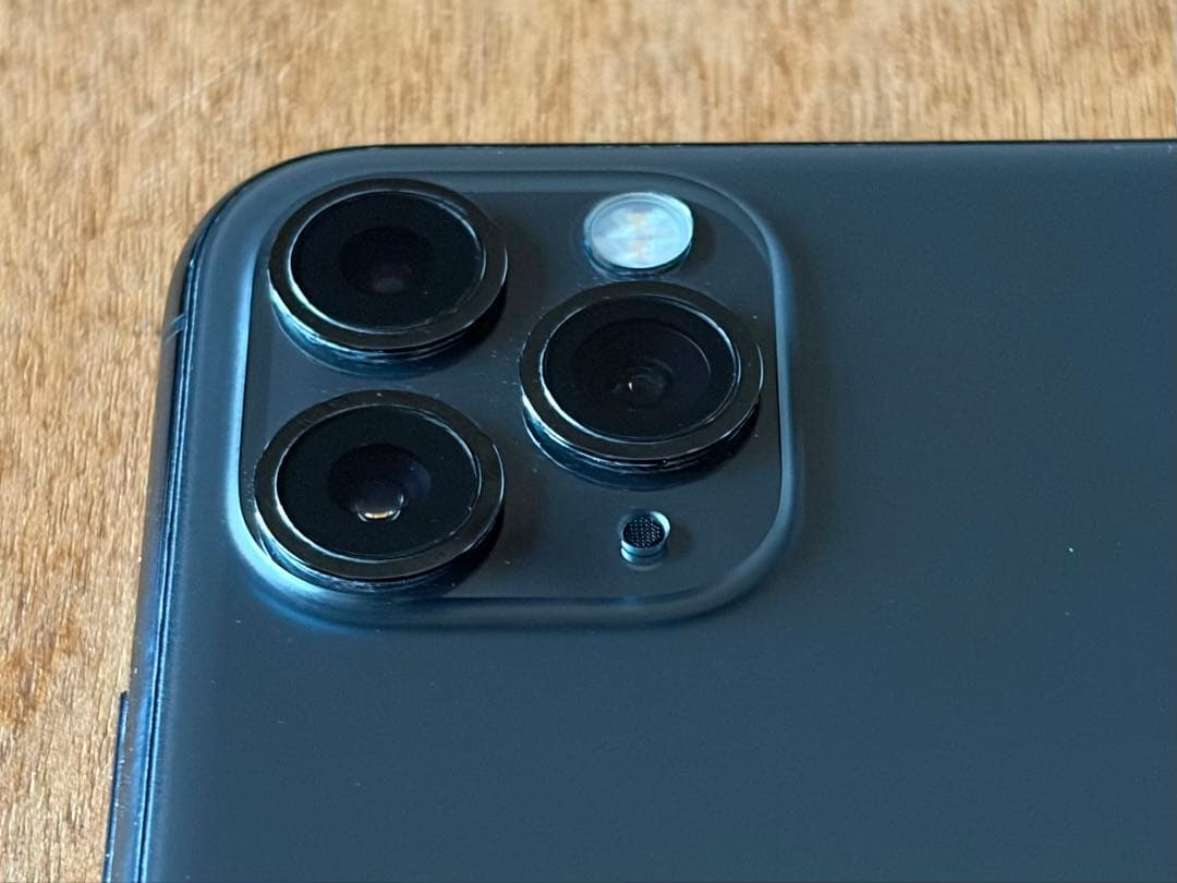 美品 iPhone 11 Pro 256GB スペースグレー SIMフリー