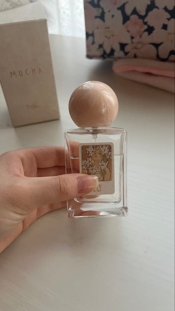 MUCHA（ミュシャ）オードトワレ35mL　リリー香水