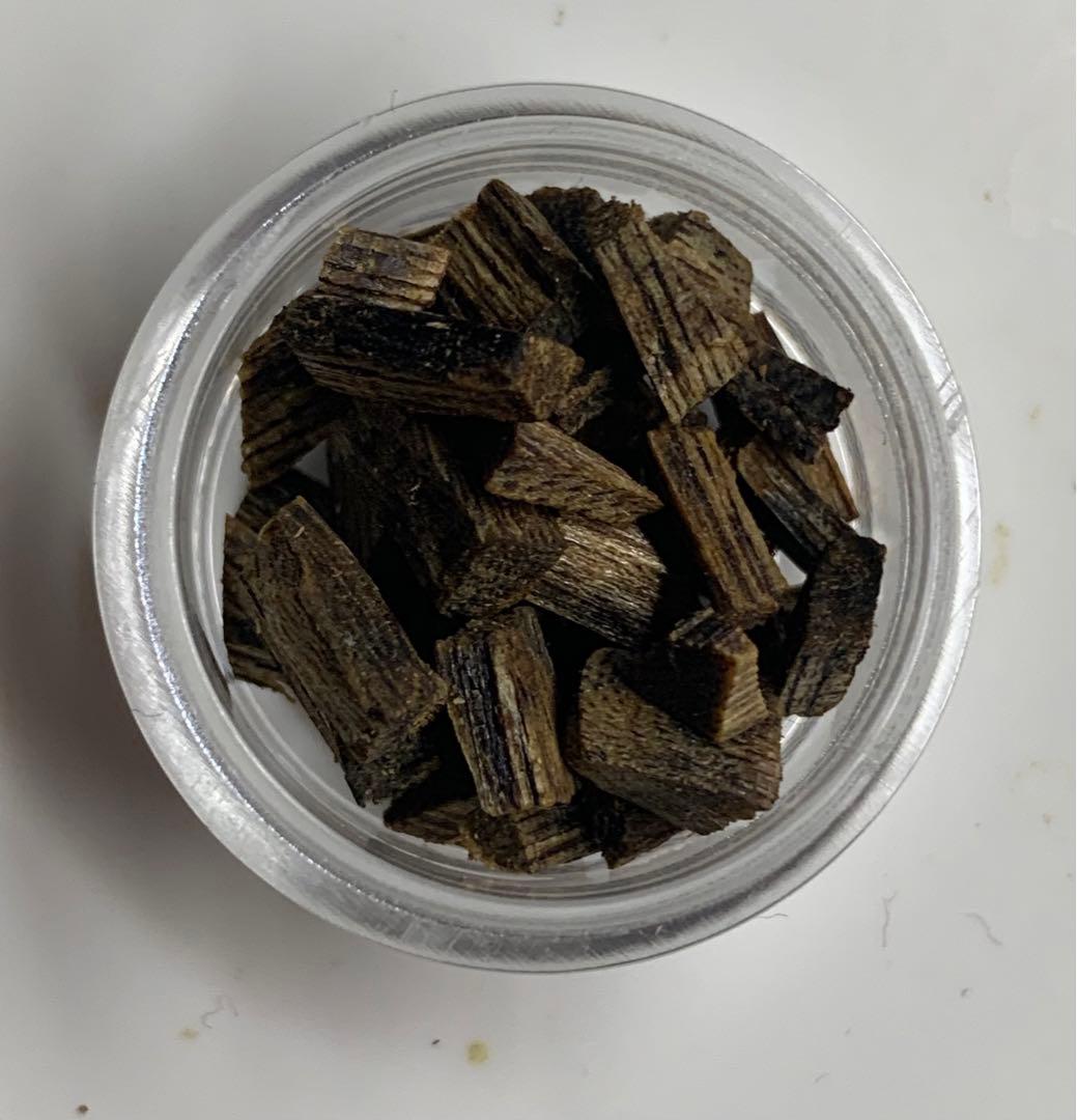 極上伽羅 沈香 香木 重さ:2g