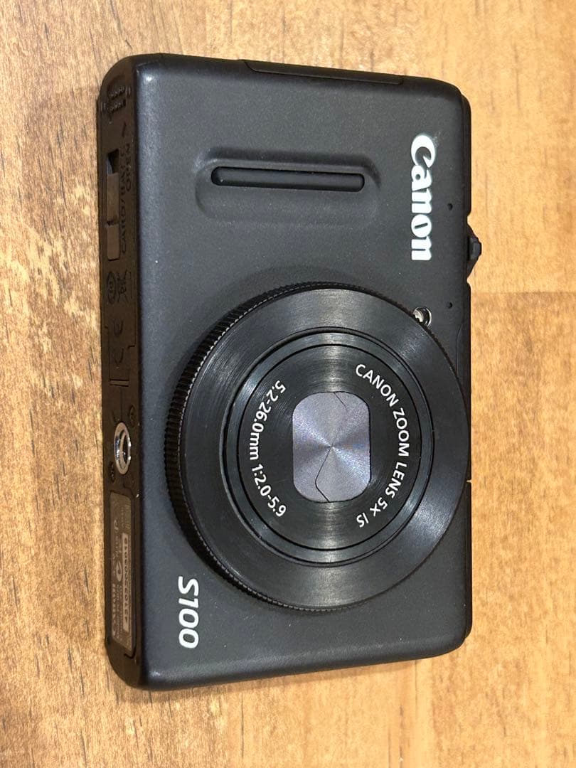 Canon S100 コンパクトデジタルカメラ　充電器付き