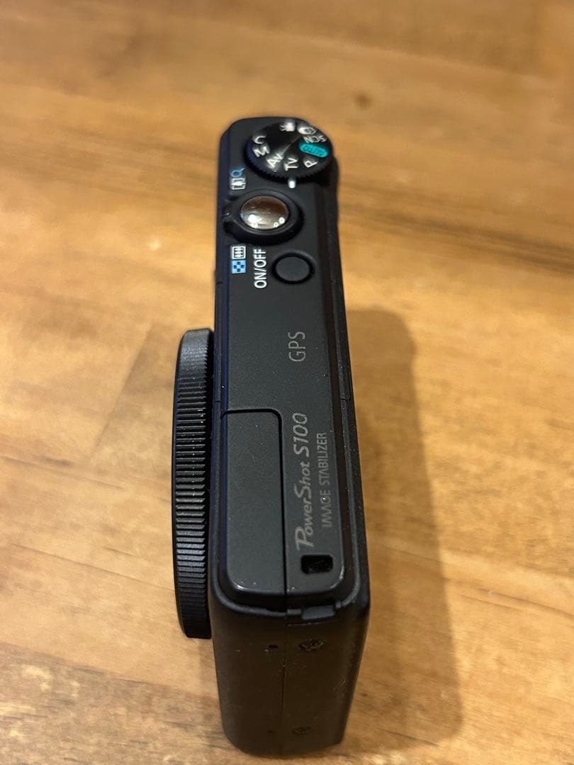 Canon S100 コンパクトデジタルカメラ　充電器付き