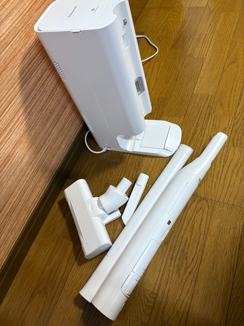 パナソニック2024年製　MC-NS100K セパレート型掃除機