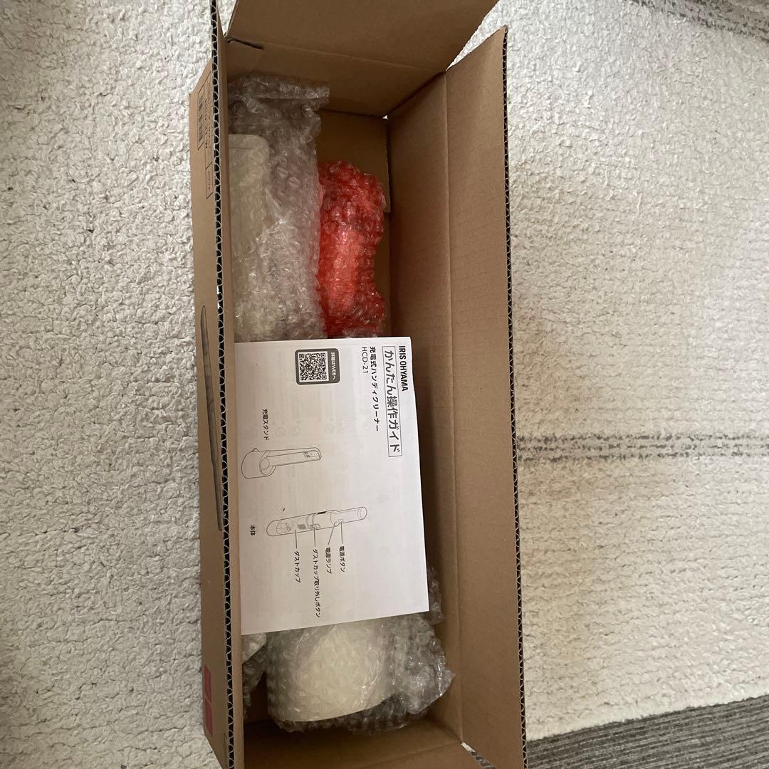 新品　アイリスオーヤマ　ハンディクリーナー　HCD-21-W