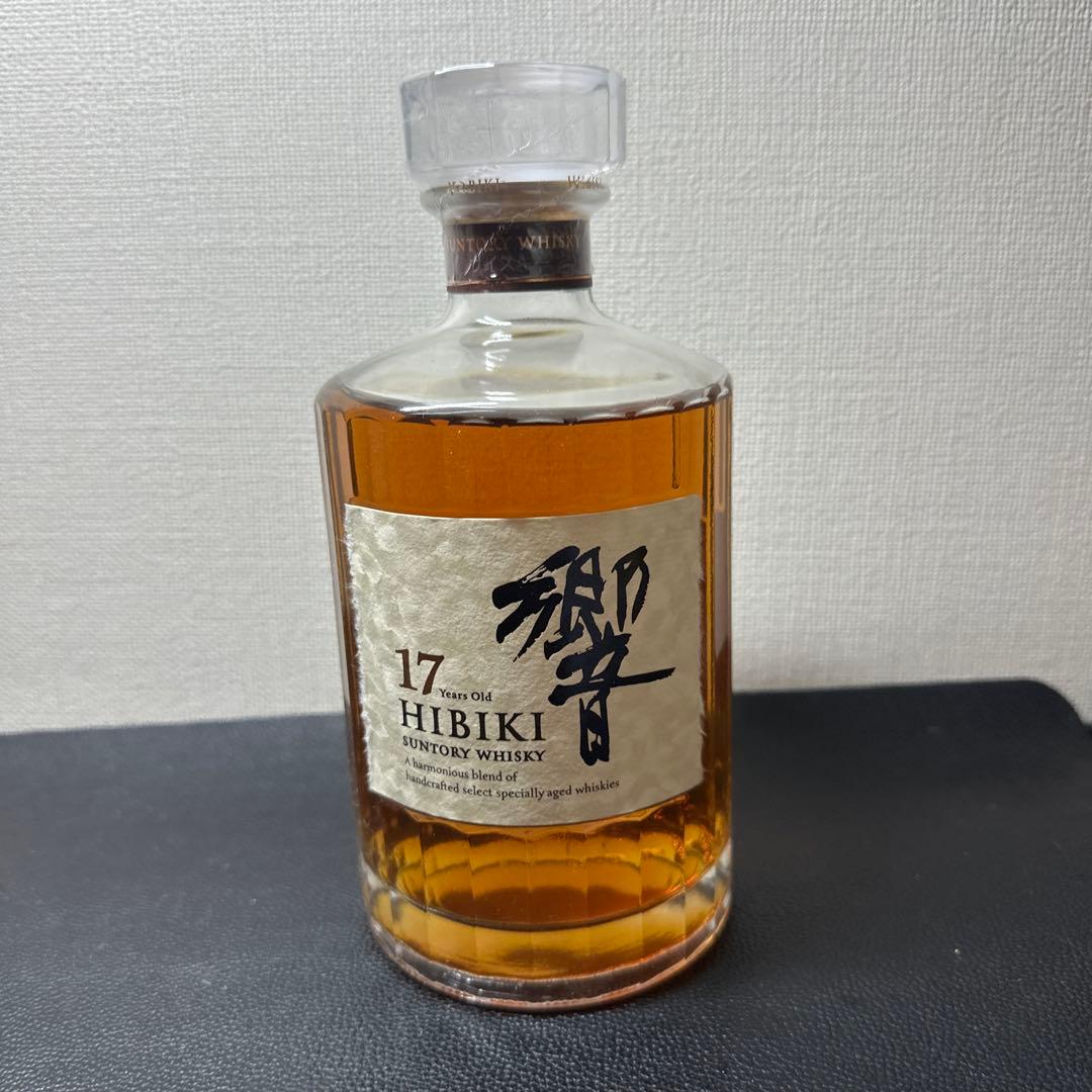 Hibiki 17年 ウイスキー 700ml 箱入り