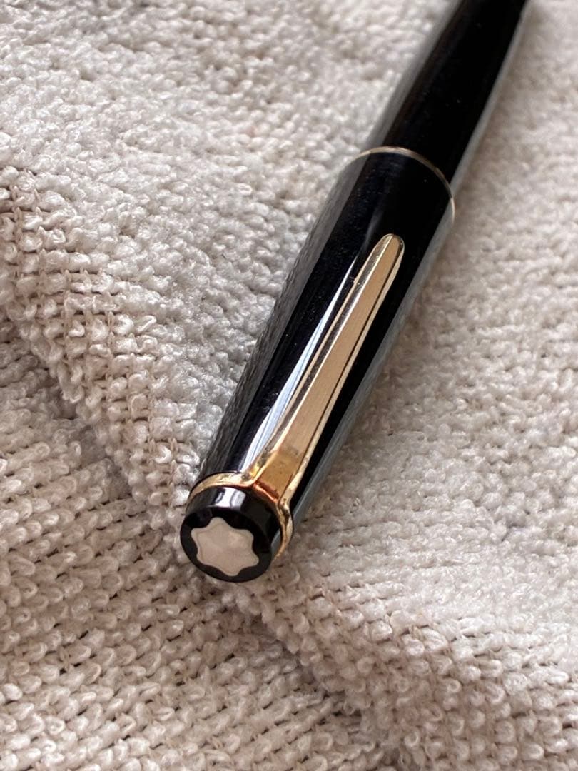 ◾️MONTBLANC モンブラン万年筆 ◾️N o.32◾️吸入式◾️ペン先14K◾️