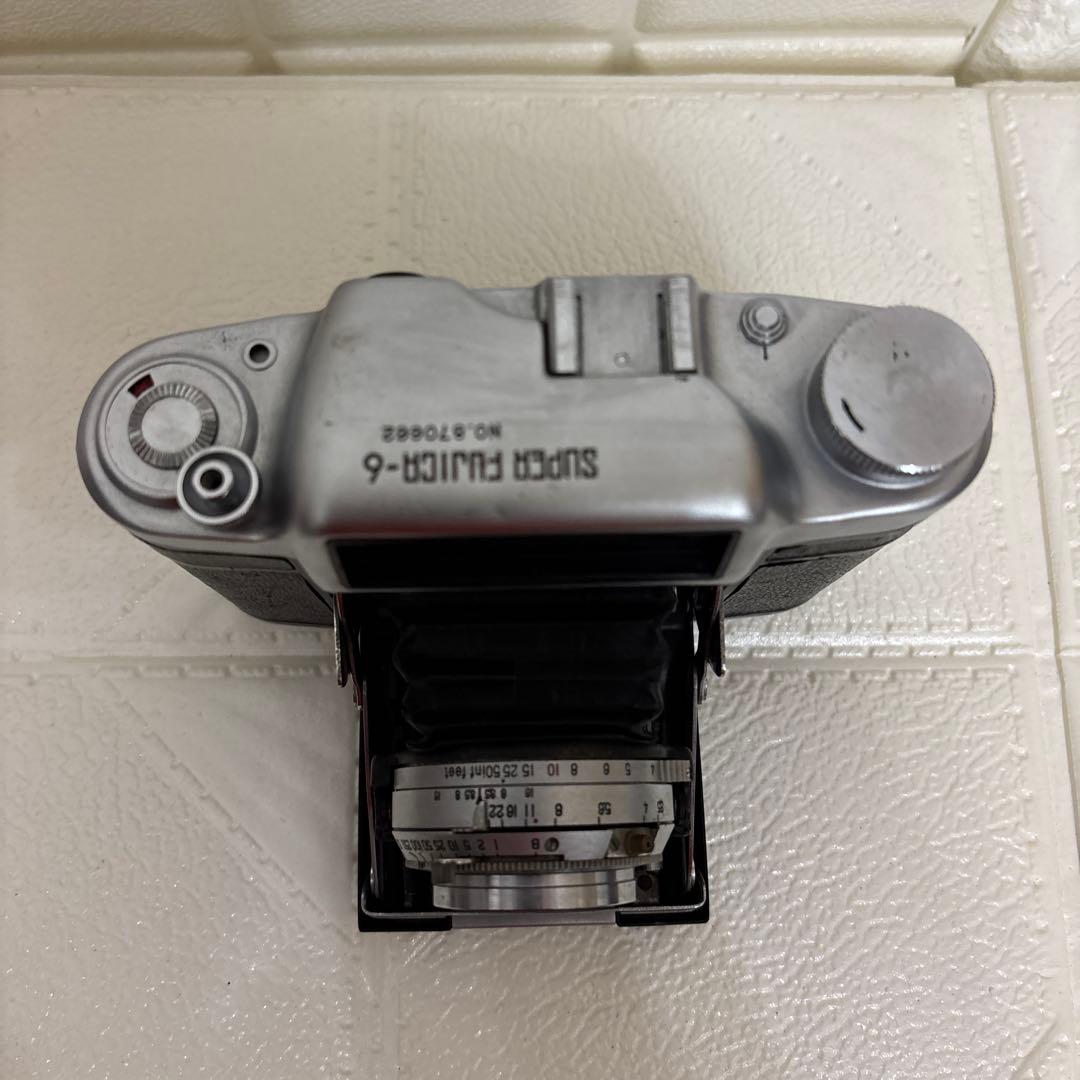 Super Fujica-6 レンジファインダー　中判フィルムカメラ