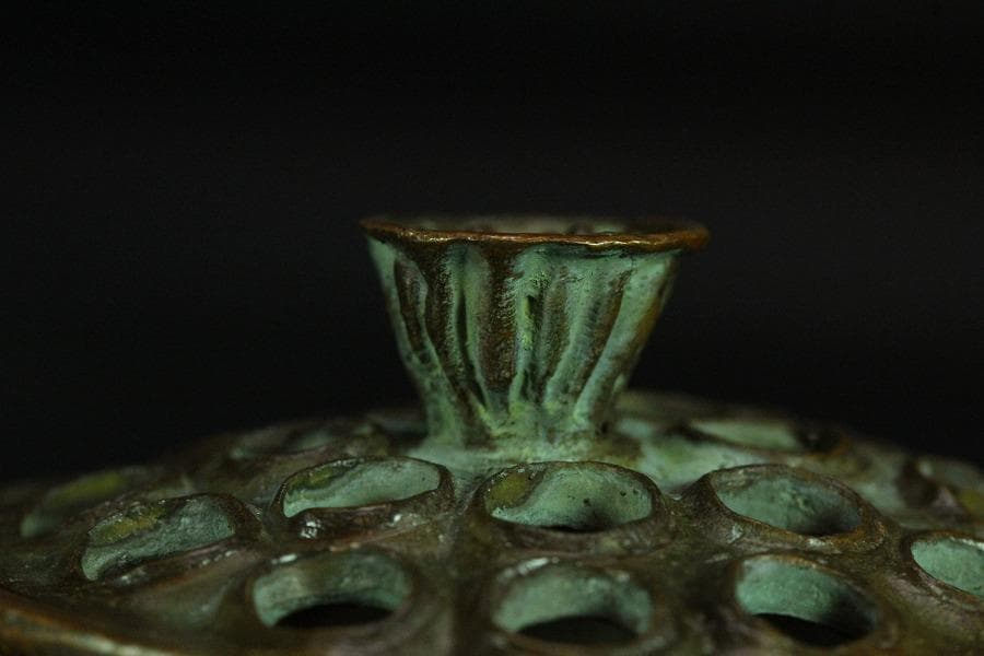 古銅 蓮 香炉 小 φ5.5cm 香道具 在銘(K-YC358)