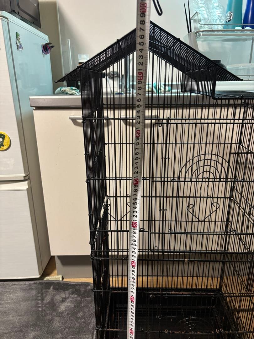 黒いメタル鳥かご 高さ約100cm