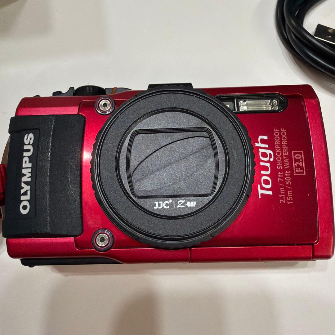 Olympus Stylus TG-4 レッド 本体