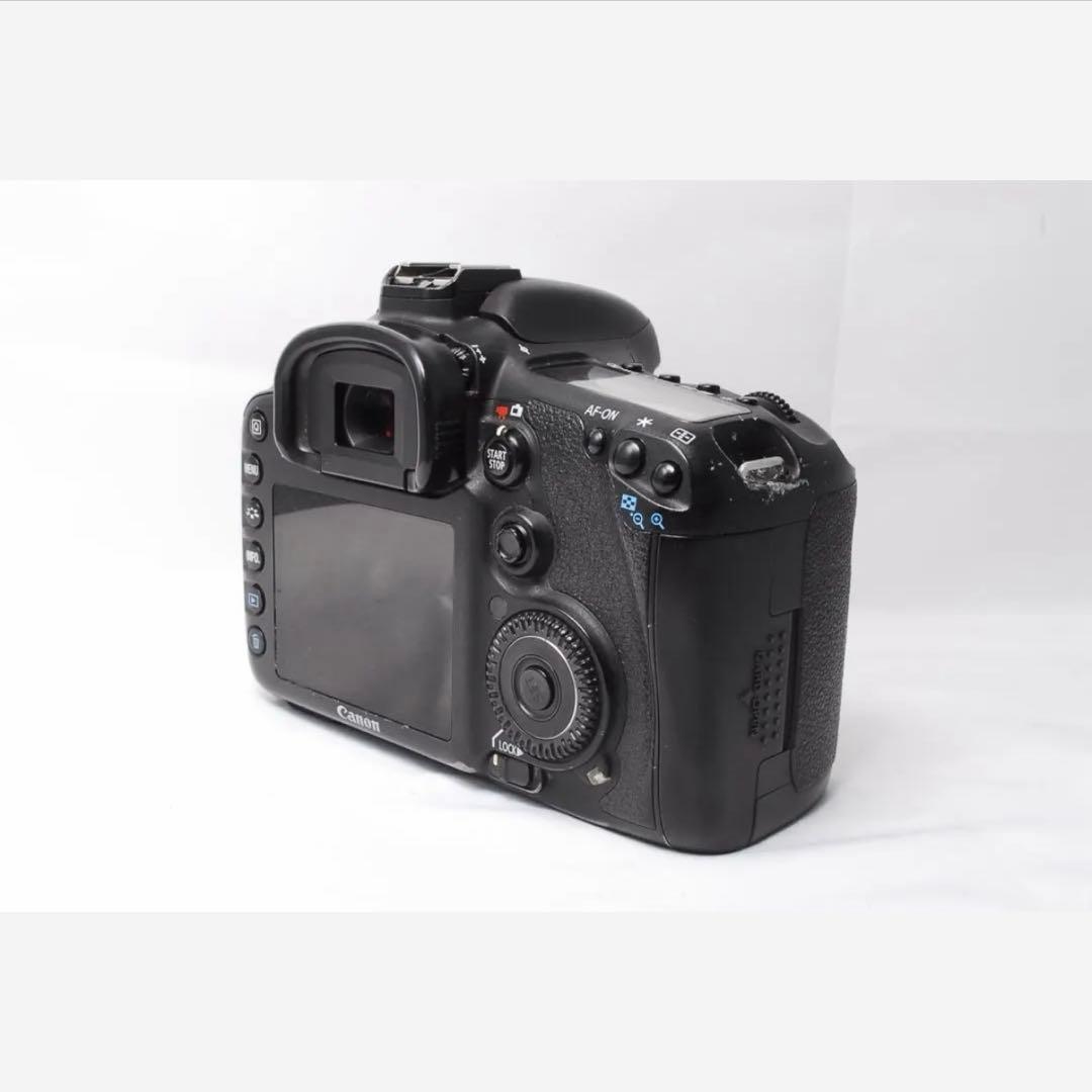 超望遠レンズ付き❣️canon eos 7d❣️届いてすぐに使える❣️wレンズセット❣️