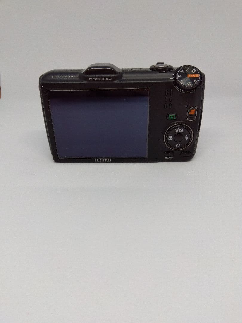 デジタルカメラ FUJIFILM FinePix F600EXR