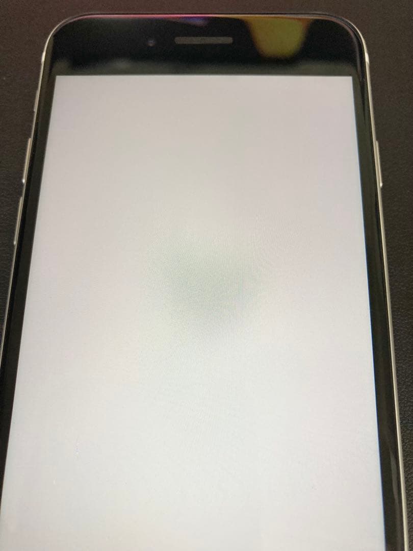 iPhone SE2 ホワイト　64GB