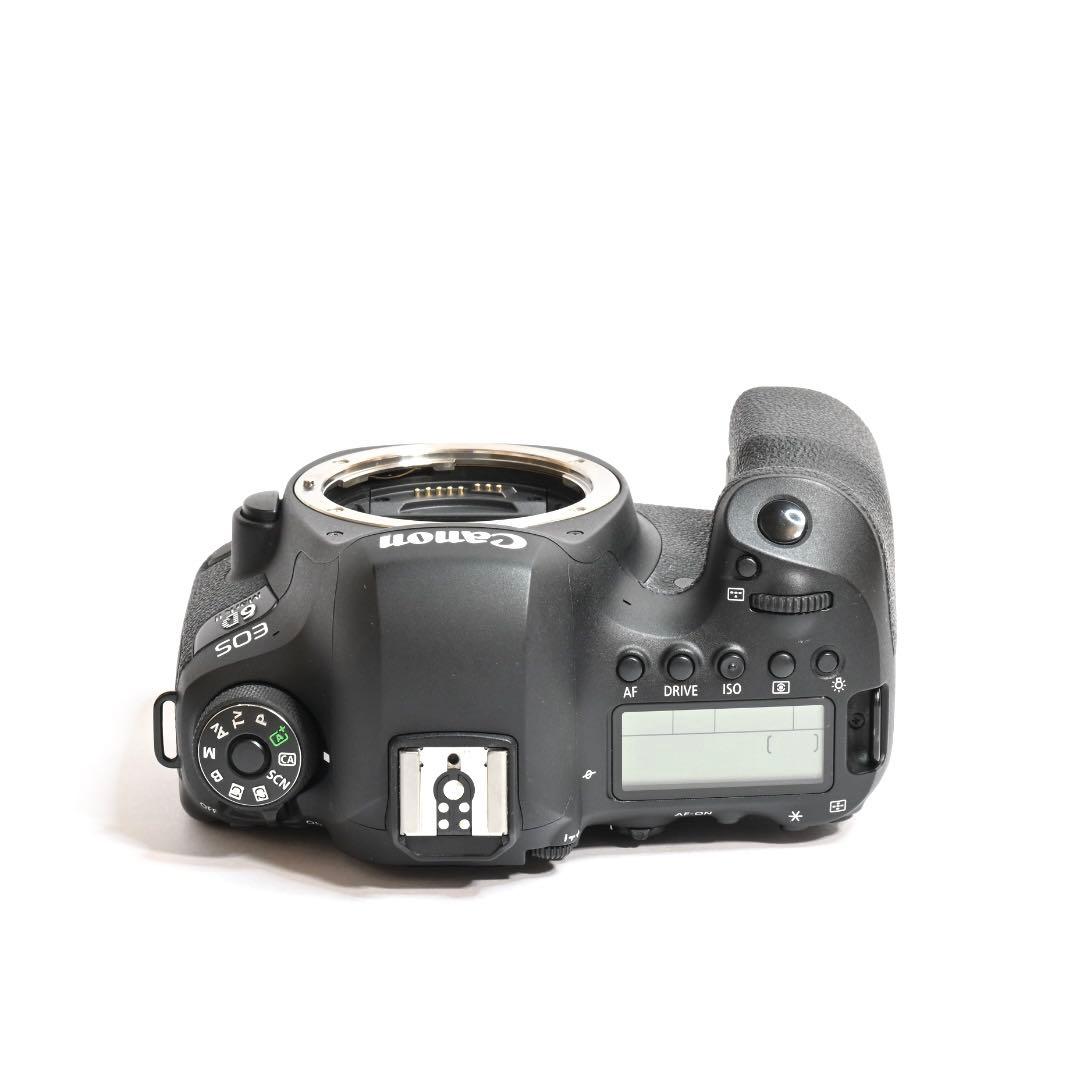 Canon EOS 6D markⅡ｜ショット数「10390回」