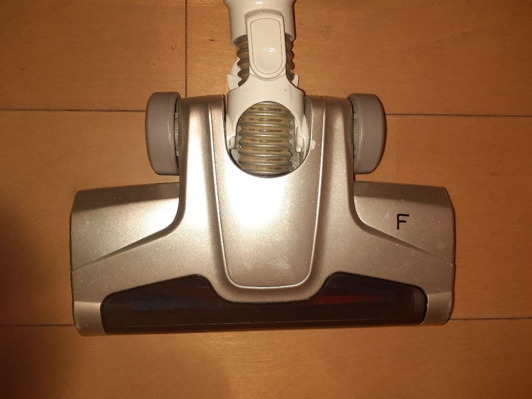 sirocaサイクロン式コードレスクリーナー SV-H101