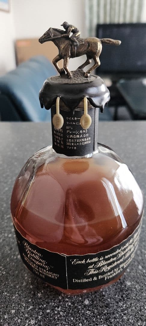 【未開封】Blanton's ブラントン バーボン ウイスキー 馬キャップ