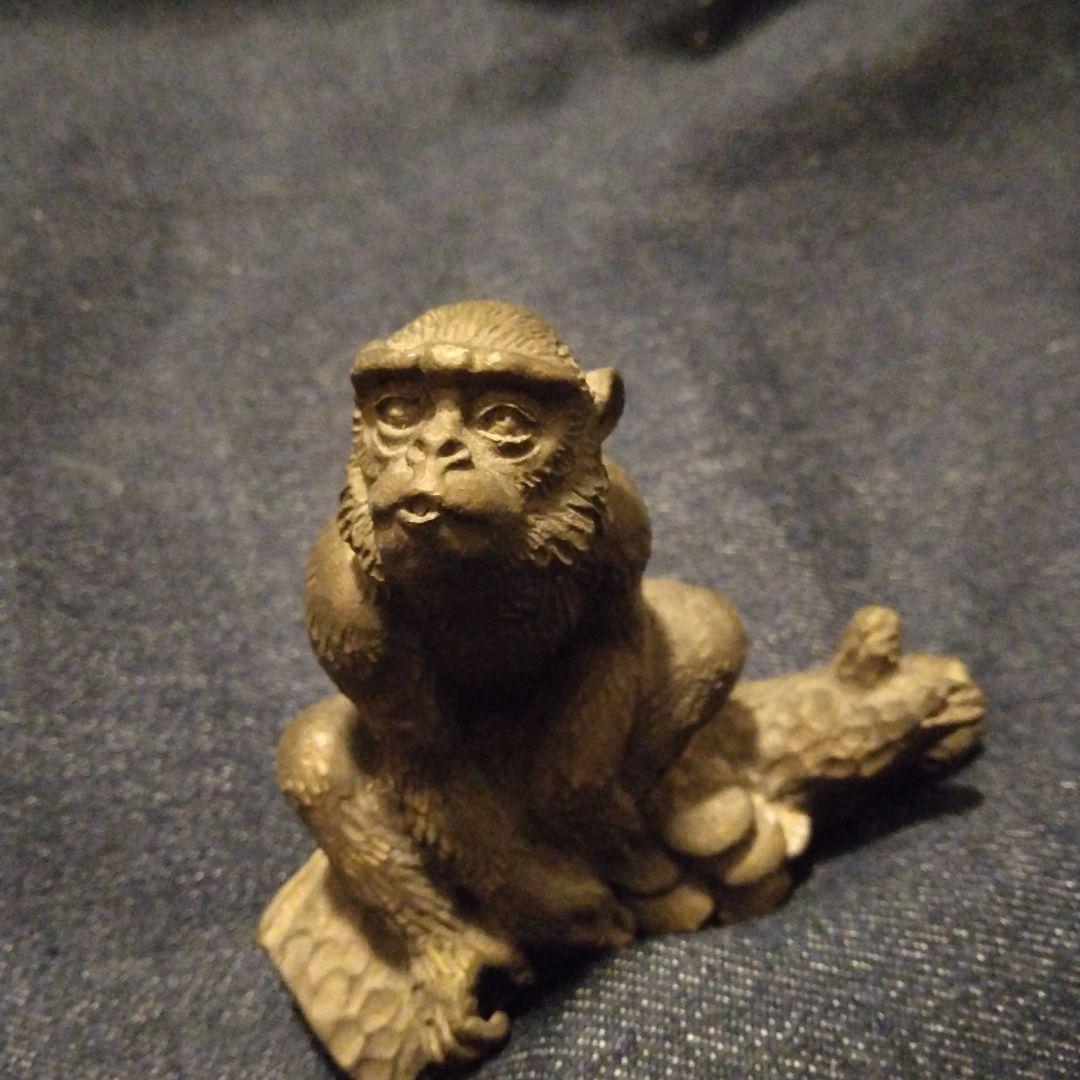 猿の置物　骨董
