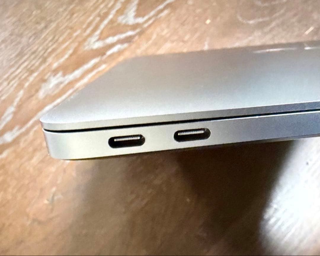 美品 MacBook Air 2020 I16GB 256 Boot