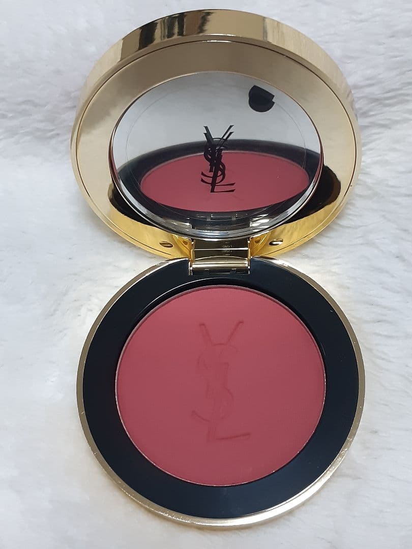 Yves saint Laurent サンローラン チーク 54