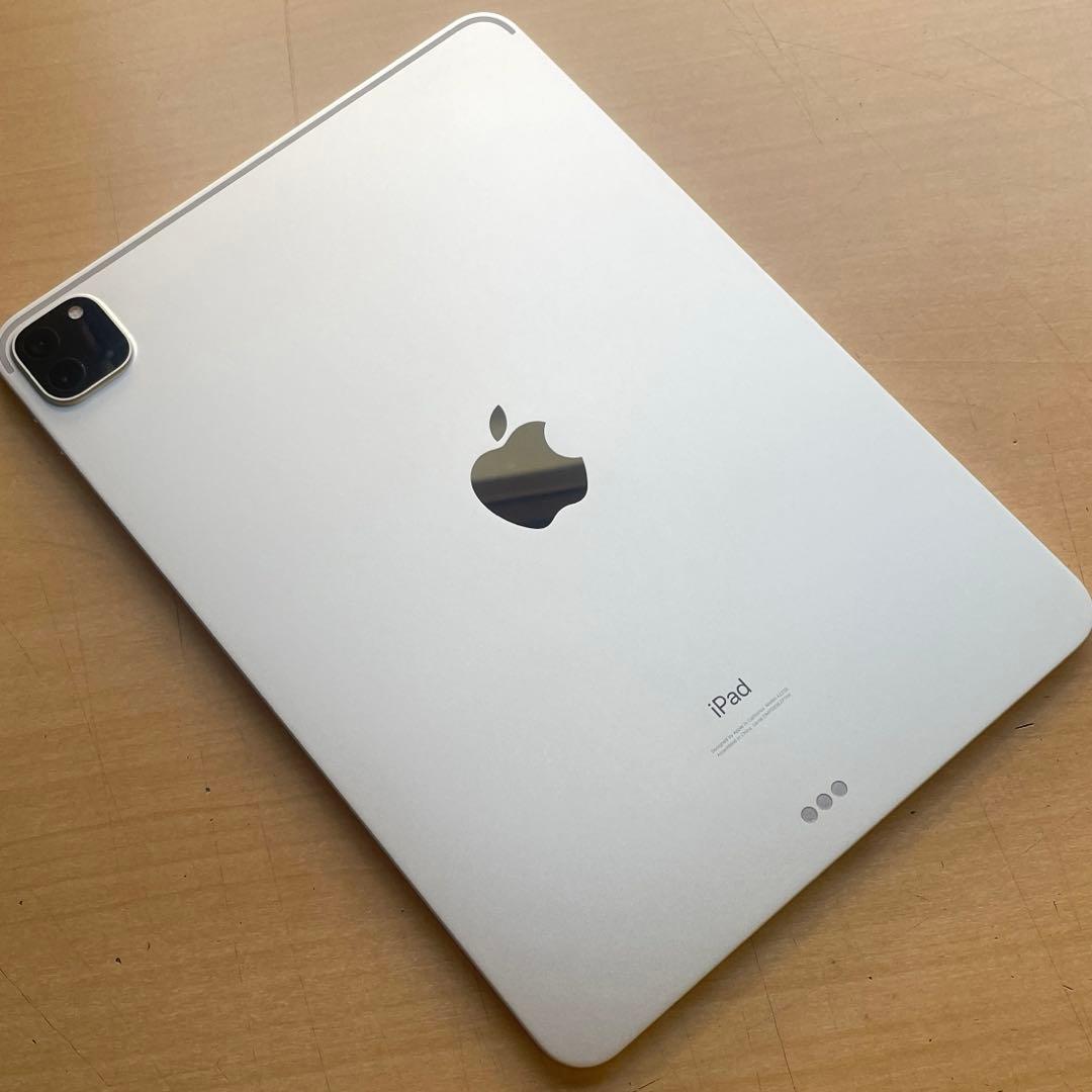 iPad Pro 11インチ　第2世代　シルバー　128GB 超美品　#6
