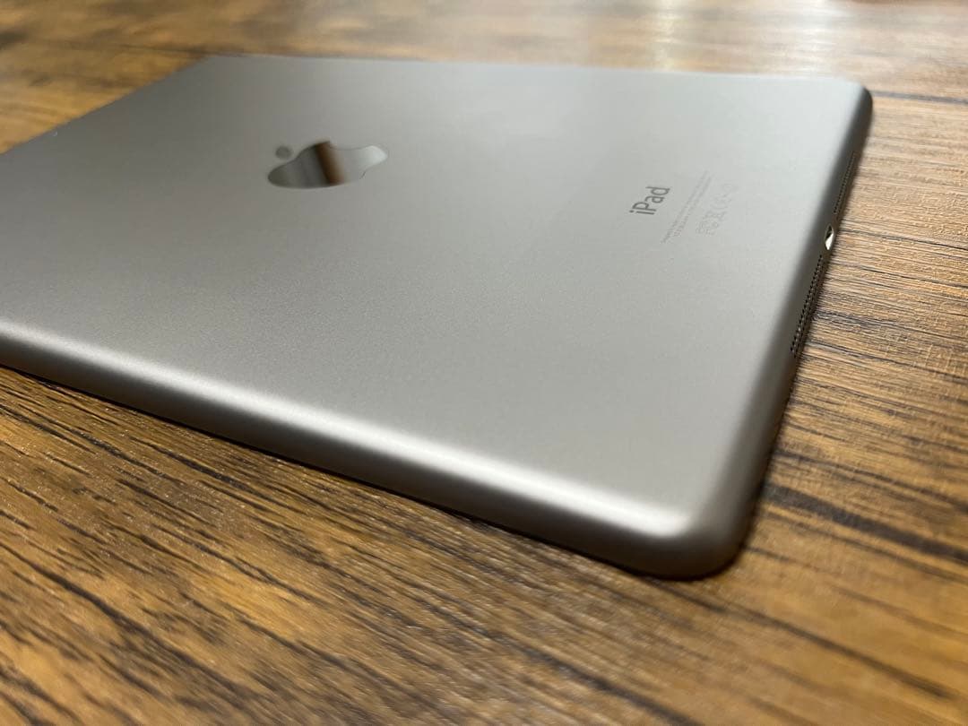 iPad Air タブレット 本体 美品