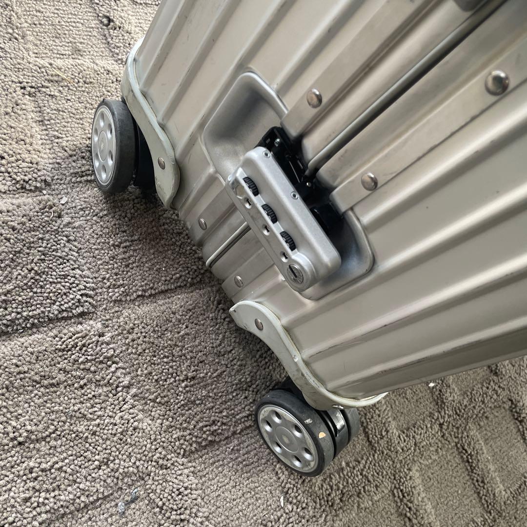 RIMOWA トパーズ 82L チェックインL 4輪 アルミニウム