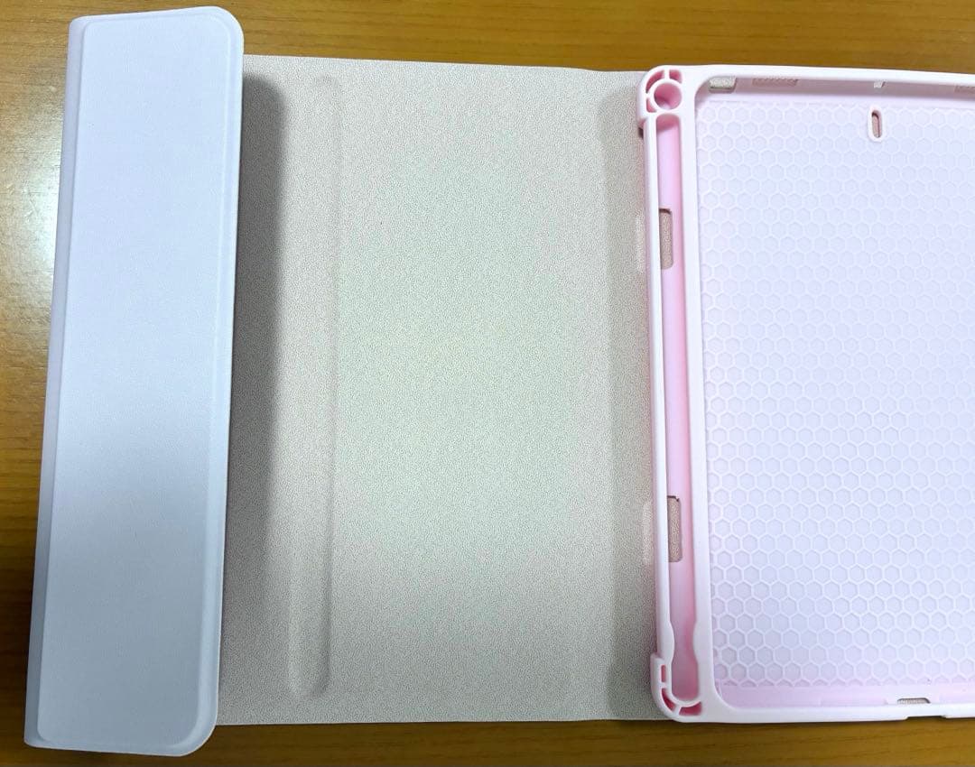 【極美品/128GB】iPad mini 4 セルラーモデル キーボードケース付