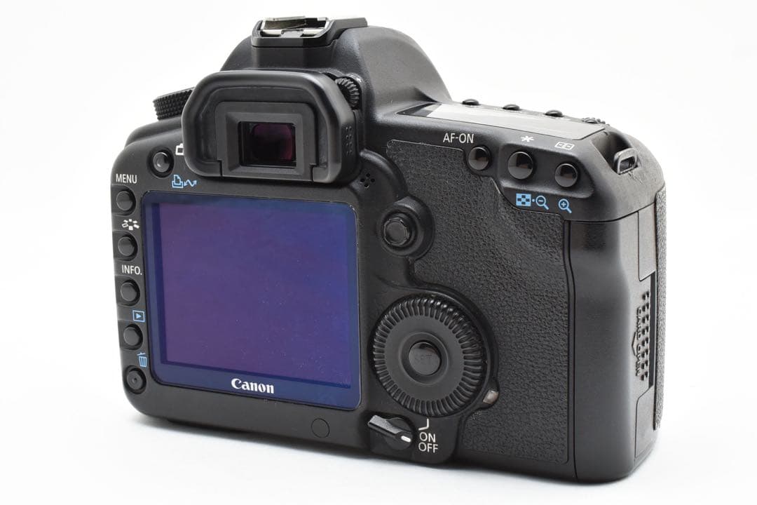 美品　　Canon EOS 5D mark II標準レンズセット