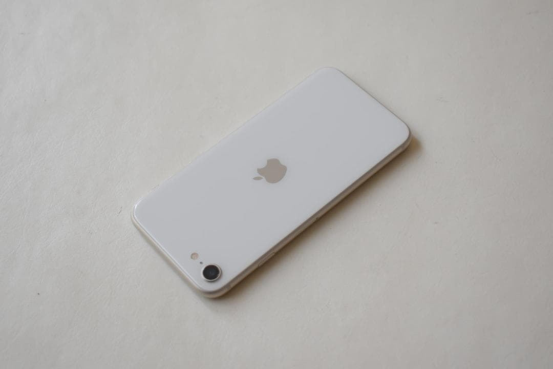 iPhone SE 第3世代 256GB スターライト
