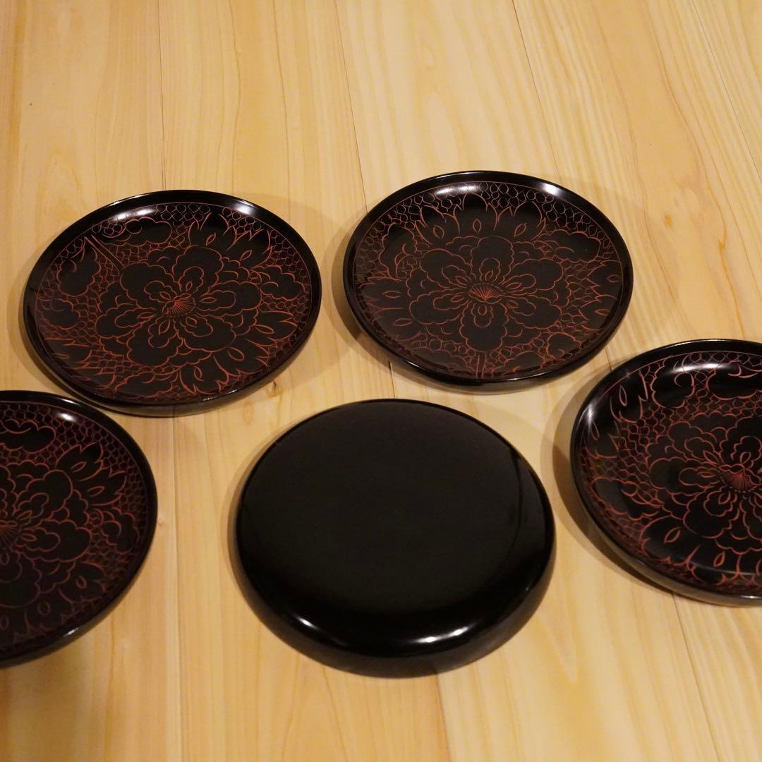 【櫻井漆器 丸皿10枚セット】黒漆 花柄 菓子皿 茶托 和食器