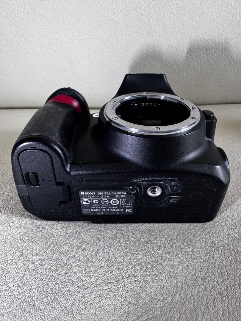 【訳アリ】Nikon ニコンD3100 デジタル一眼レフカメラ　レンズキット