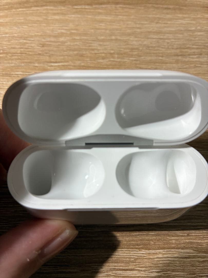 AirPods Pro 第2世代 USB-C 動作良好 箱付 付属品完備