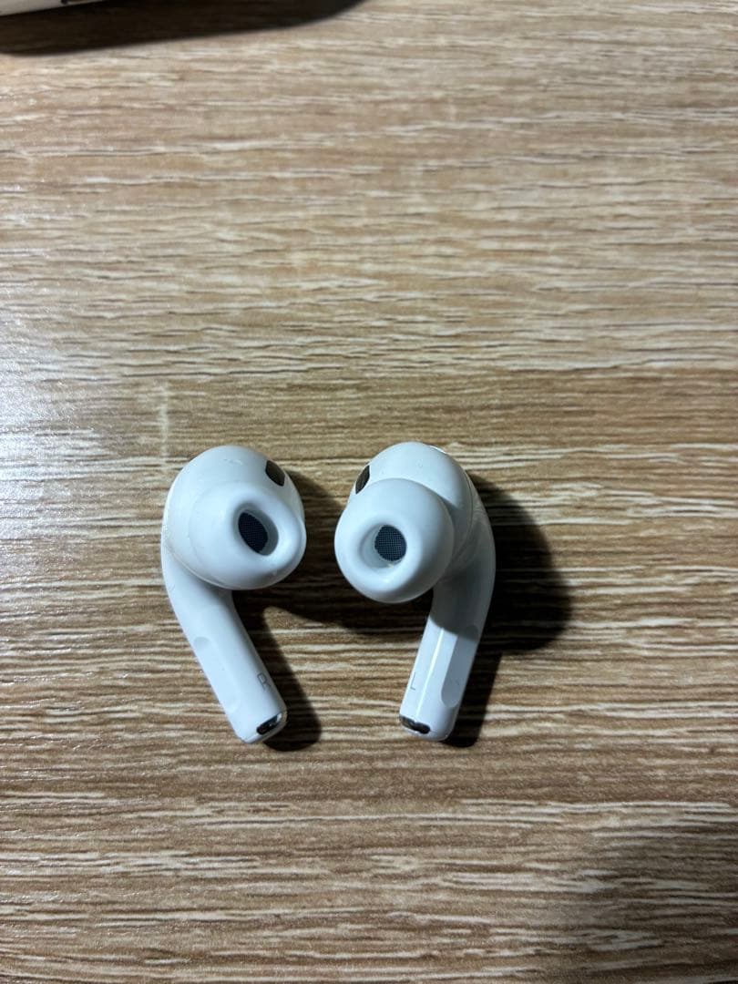 AirPods Pro 第2世代 USB-C 動作良好 箱付 付属品完備
