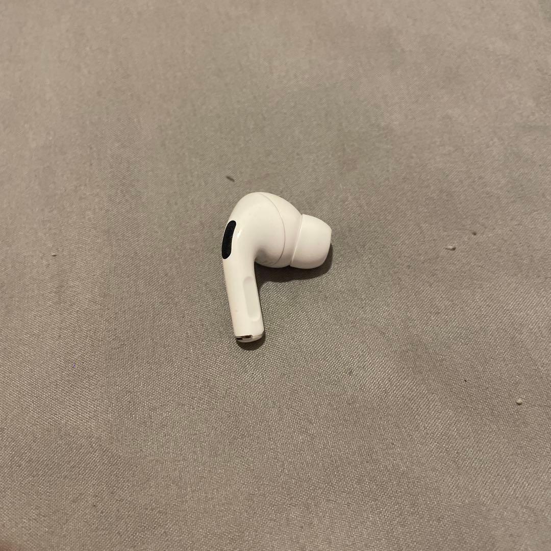 AirPods Pro ワイヤレスイヤホン ホワイト