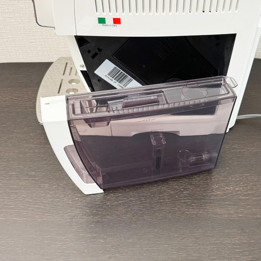 美品　デロンギ マグニフィカS ECAM23120W エスプレッソマシン