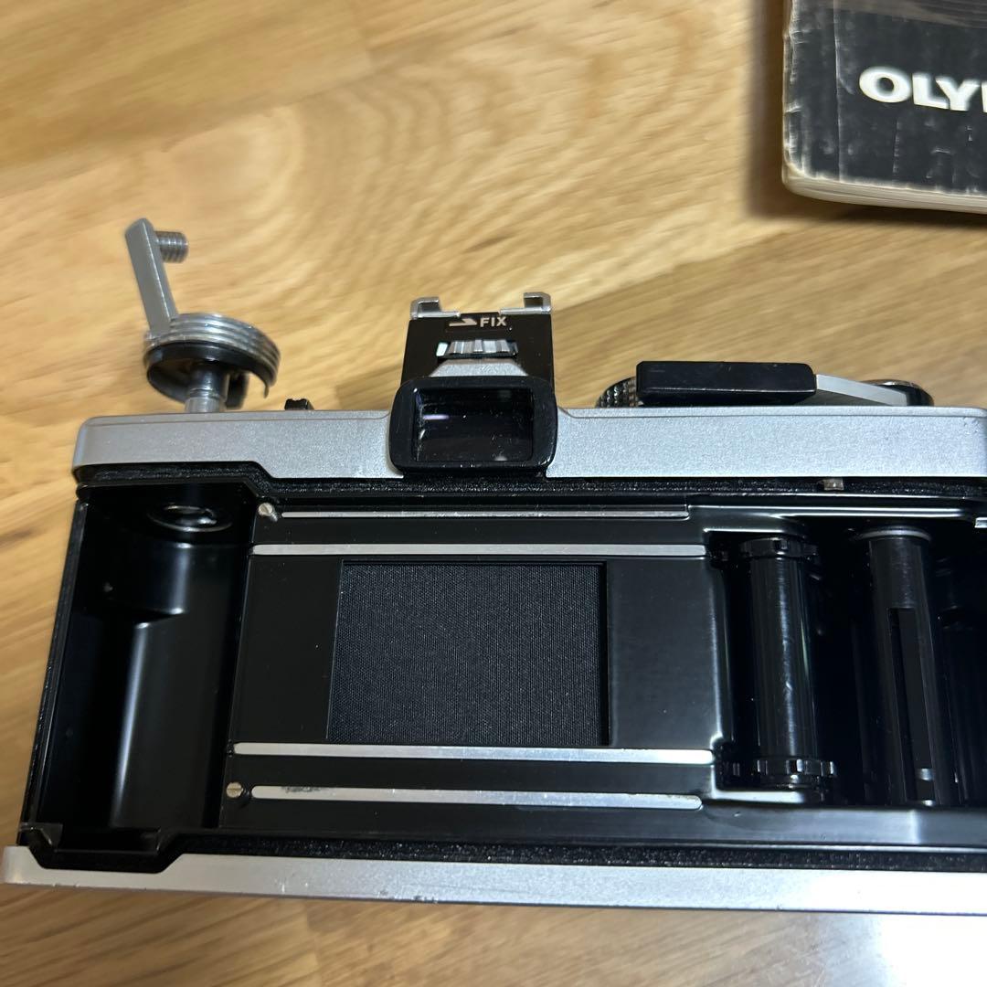 Olympus OM-1 シルバーボディー　プリズム腐食なし