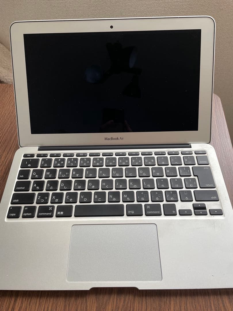 【値下げしました！】Apple MacBook Air 11インチ シルバー