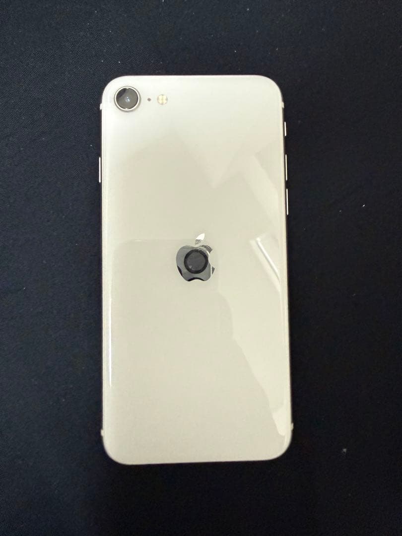 ⭐︎美品⭐︎iPhone SE (第3世代) バッテリー100% SIMフリー白