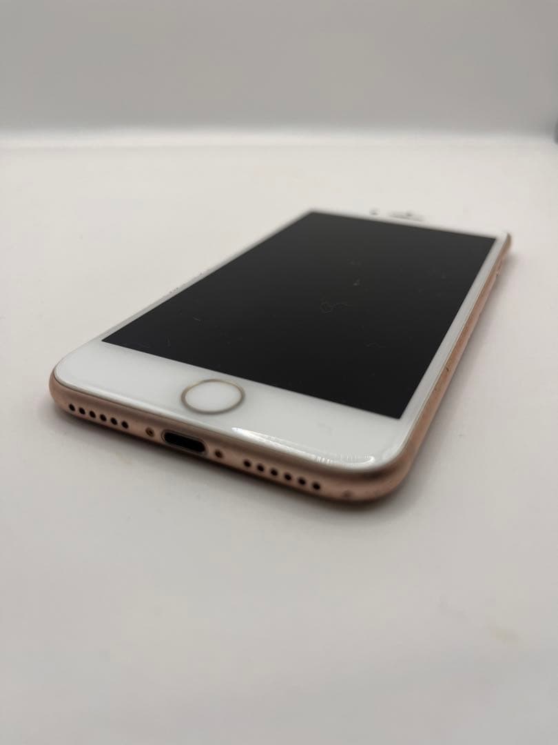 の*様 iPhone 8 ゴールド SIMフリー 4.7インチ