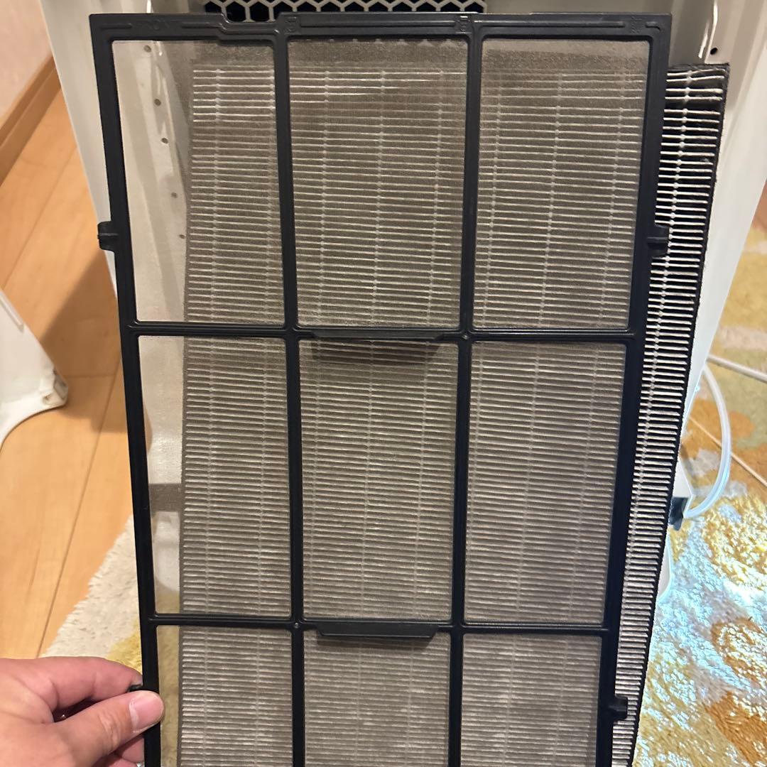 DAIKIN ダイキン 空気清浄機 MCK70U-W ホワイト 2018年製