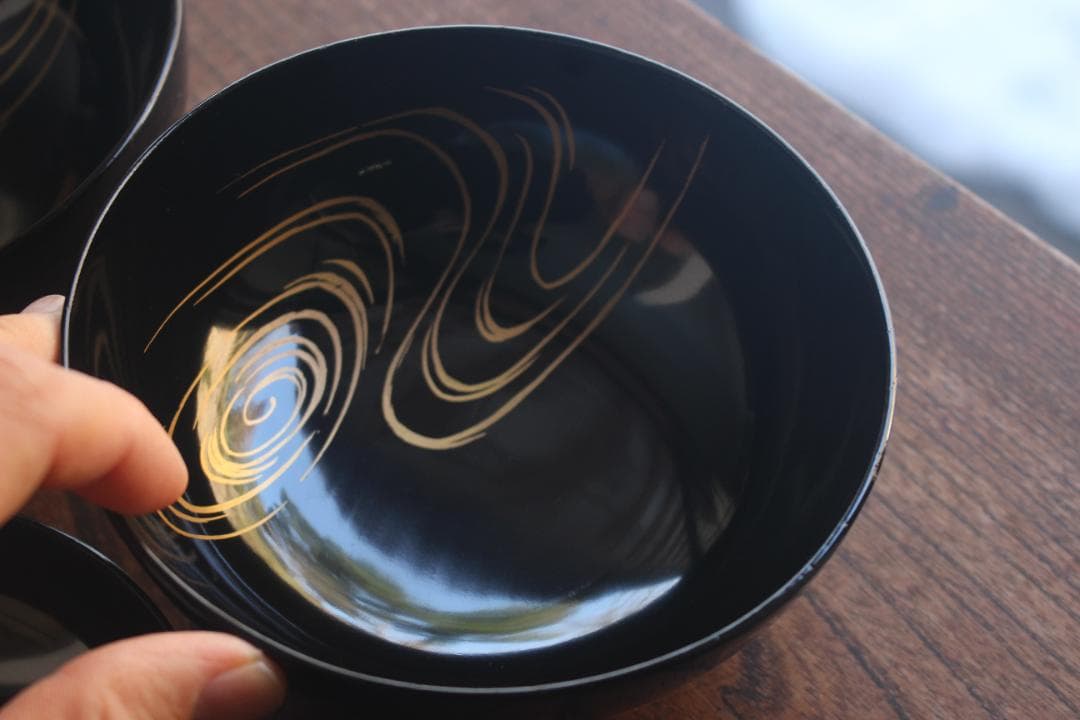 時代逸品！端正な黒漆に優美な光琳鶴蒔絵の映えるお椀2点（検輪島塗蒔絵椀