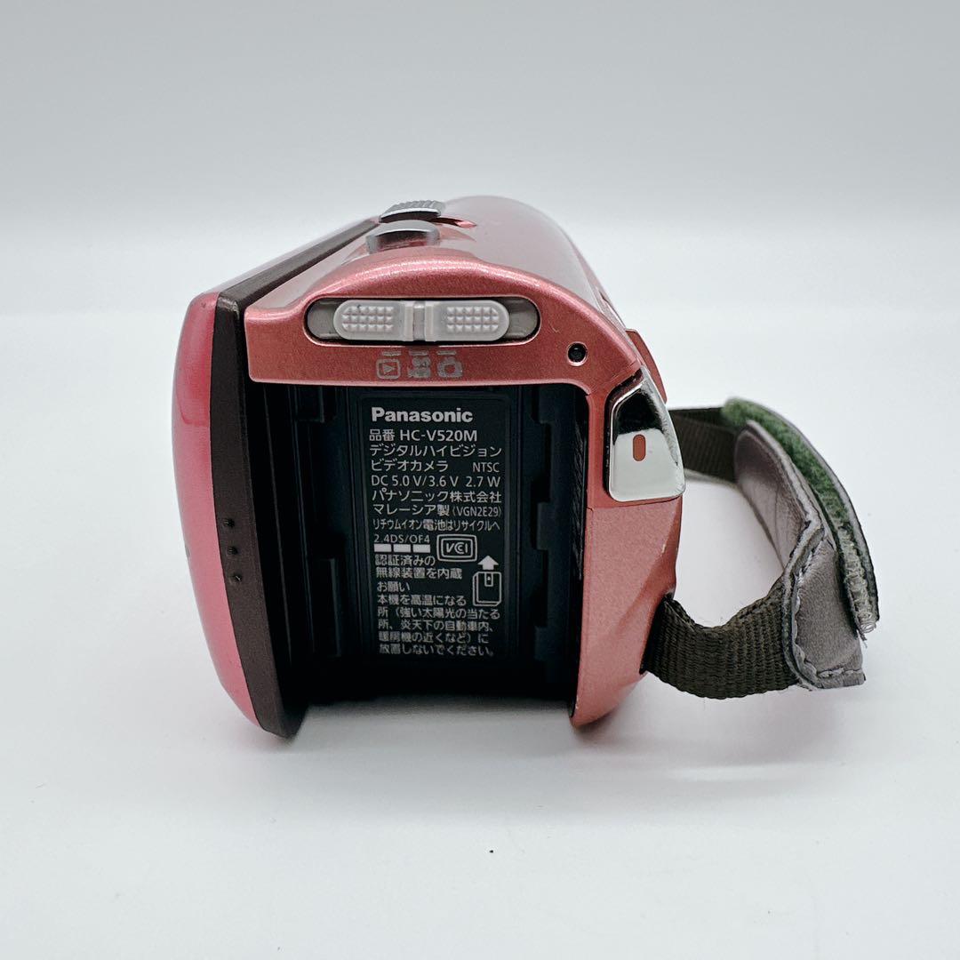 Panasonic　パナソニック　ビデオカメラ　HC-V520M　　ピンク