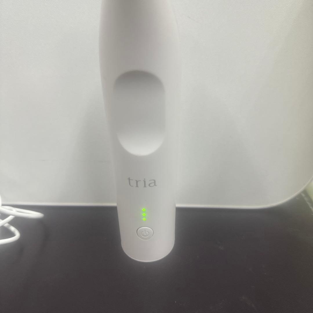 tria 美顔器 充電器付き