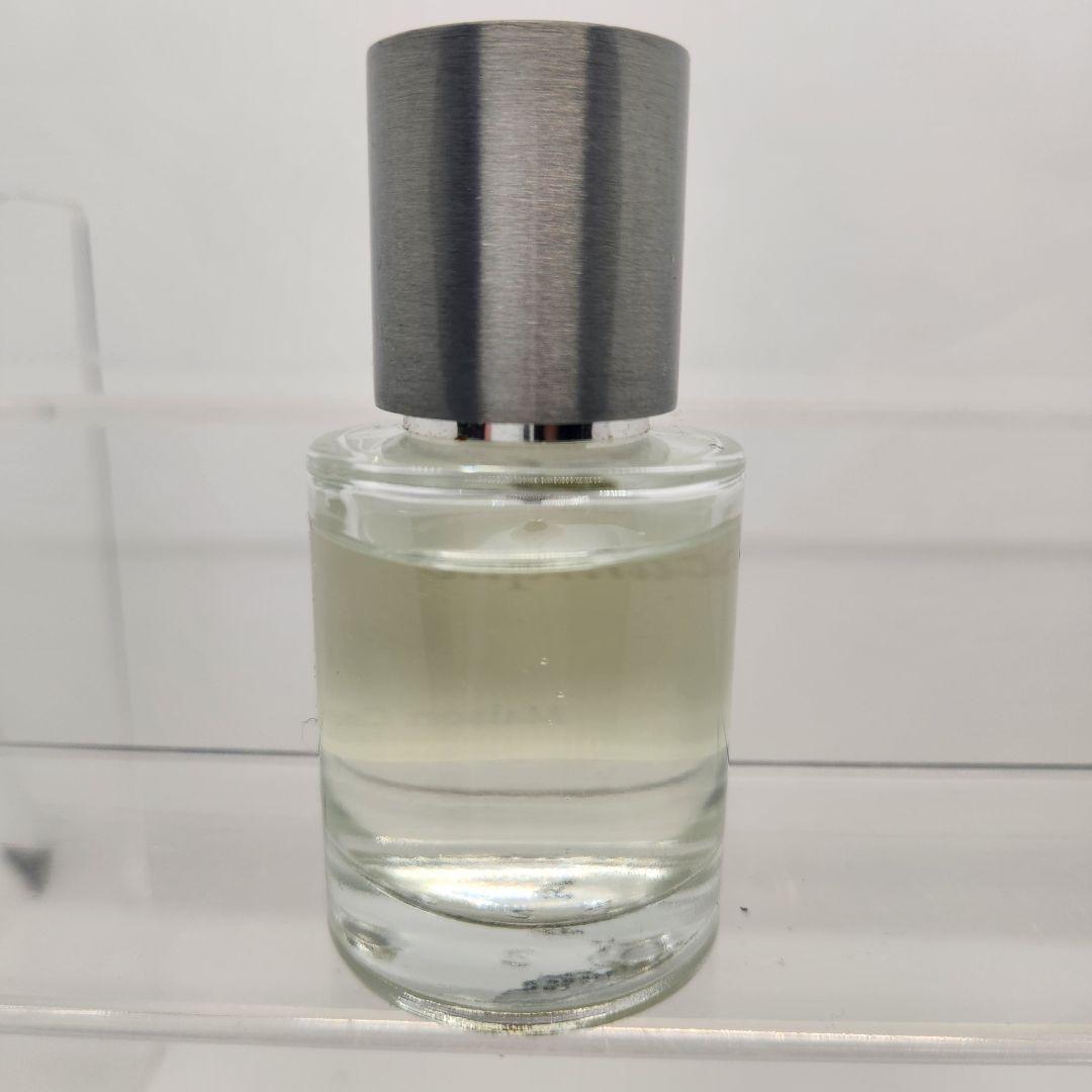 メゾンクリヴェリ サンタル ヴォルカニック オードパルファム 30ml